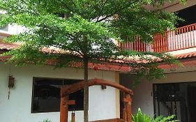Villa Oranje Chiang Mai